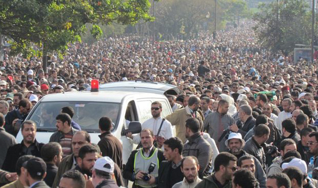 Hundreds of thousands mourn the Imam of Renewal